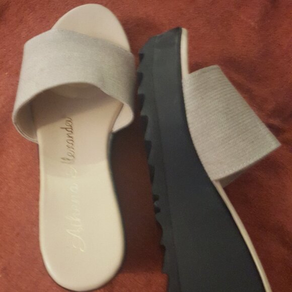 Camel Elastic Slip on wedge sandal - Picture 3 of 3